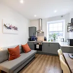 Fantastic 1-bed Flat In The Heart Of Clifton Διαμέρισμα *