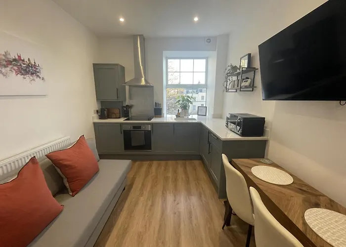 Fantastic 1-bed Flat In The Heart Of Clifton Apartmán Bristol