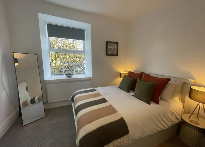Fantastic 1-bed Flat In The Heart Of Clifton Apartment *