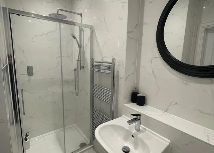 Fantastic 1-bed Flat In The Heart Of Clifton Apartmán